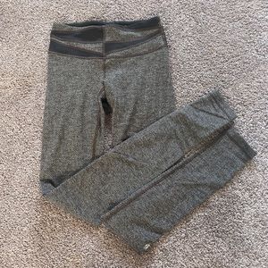 Lululemon grey patterned leggings